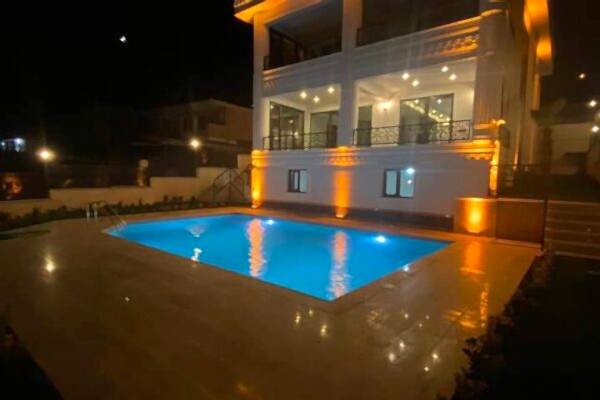 64c6a442-aa8d-47c8-8cbe-52f564615bde